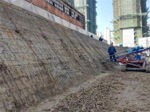 浉河建筑边坡支护